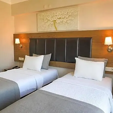 Venezia Alacati فندق