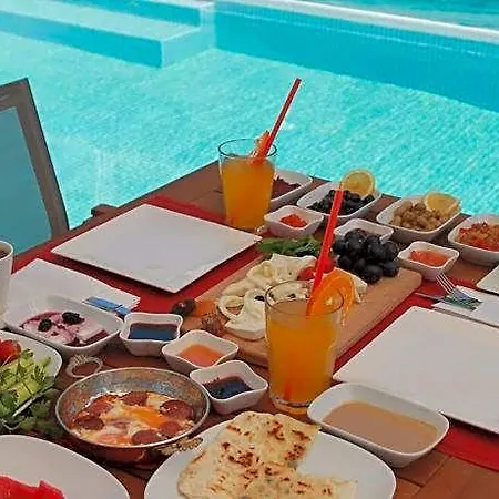 Venezia Alacati Hotel 5*