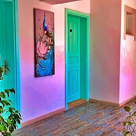 Venezia Alacati فندق